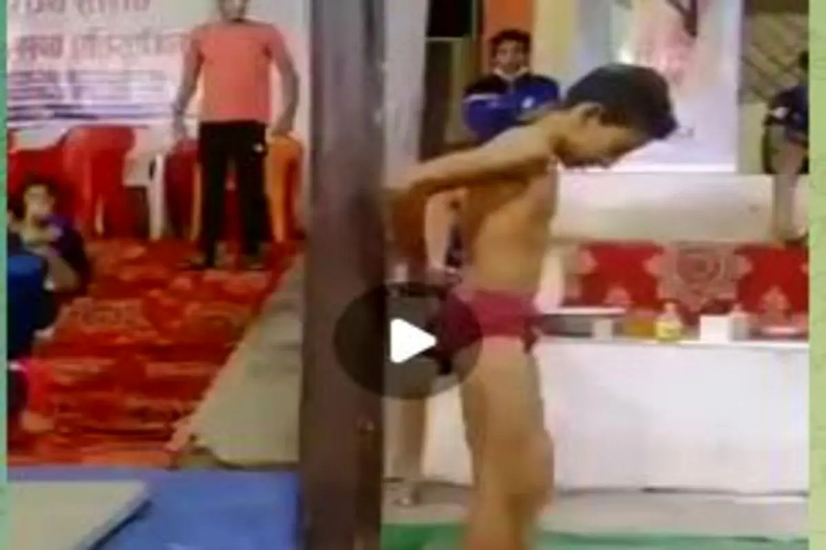 ورزشی عجیب و غریب در هند شبیه به ژیمناستیک!+ فیلم