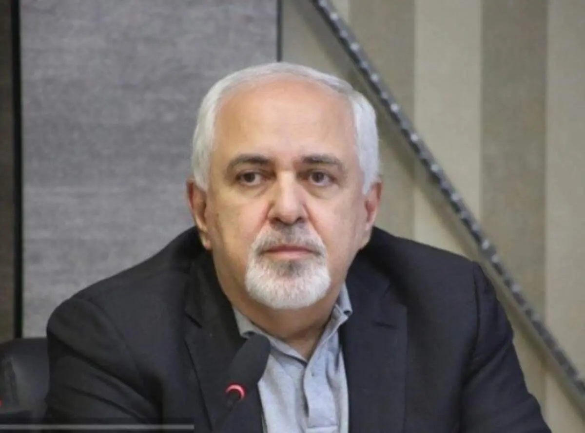 ظریف: ما مردمی داریم که در برابر حرف نادرست مقاومت می‌ کنند