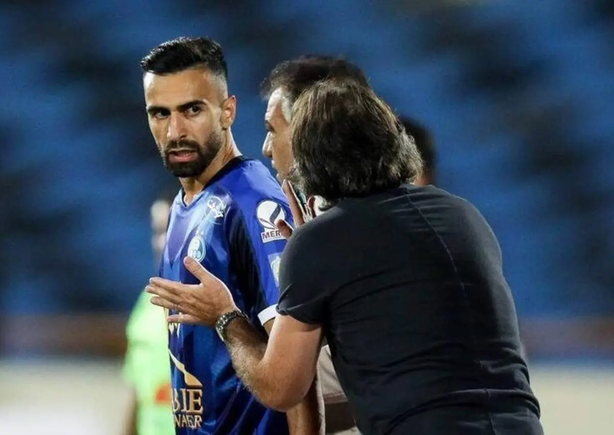 ارسلان مطهری در استقلال می ماند؟