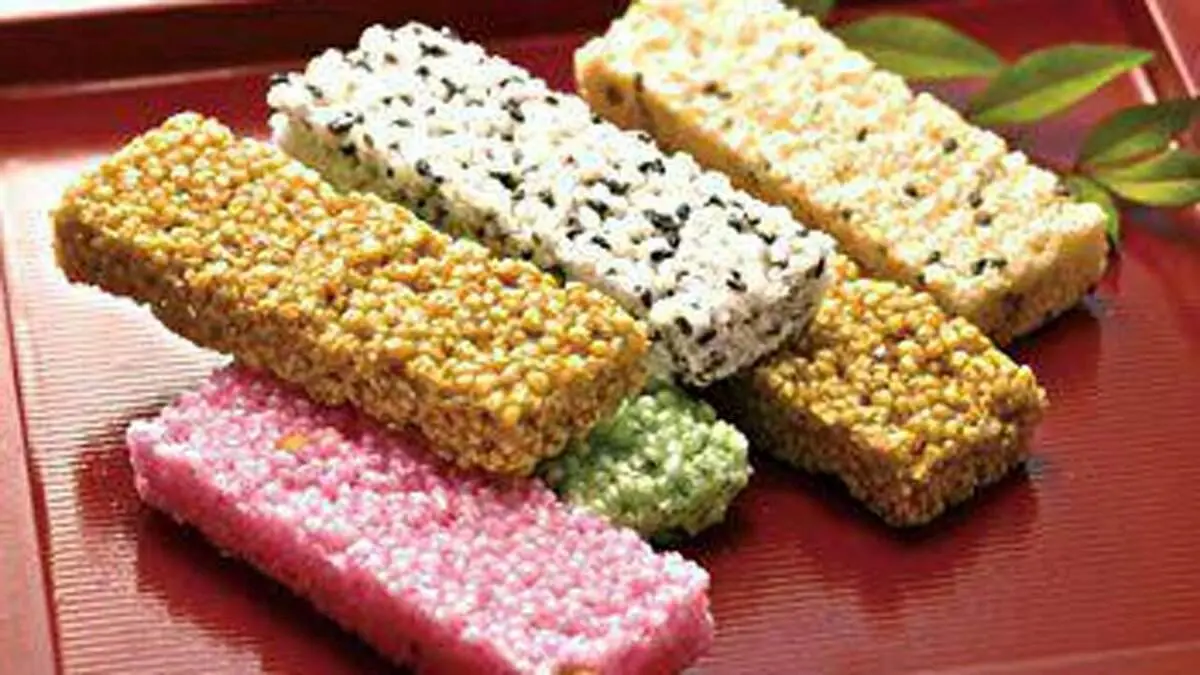 طرز تهیه شیرینی بادانه، شیرینی سنتی مازندران+ فیلم