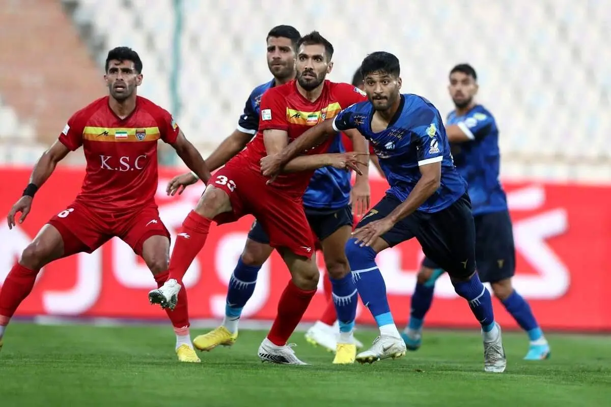 واکنش غیر رسمی فدراسیون فوتبال به اشتباهات حمید حاج ملک در بازی استقلال – فولاد