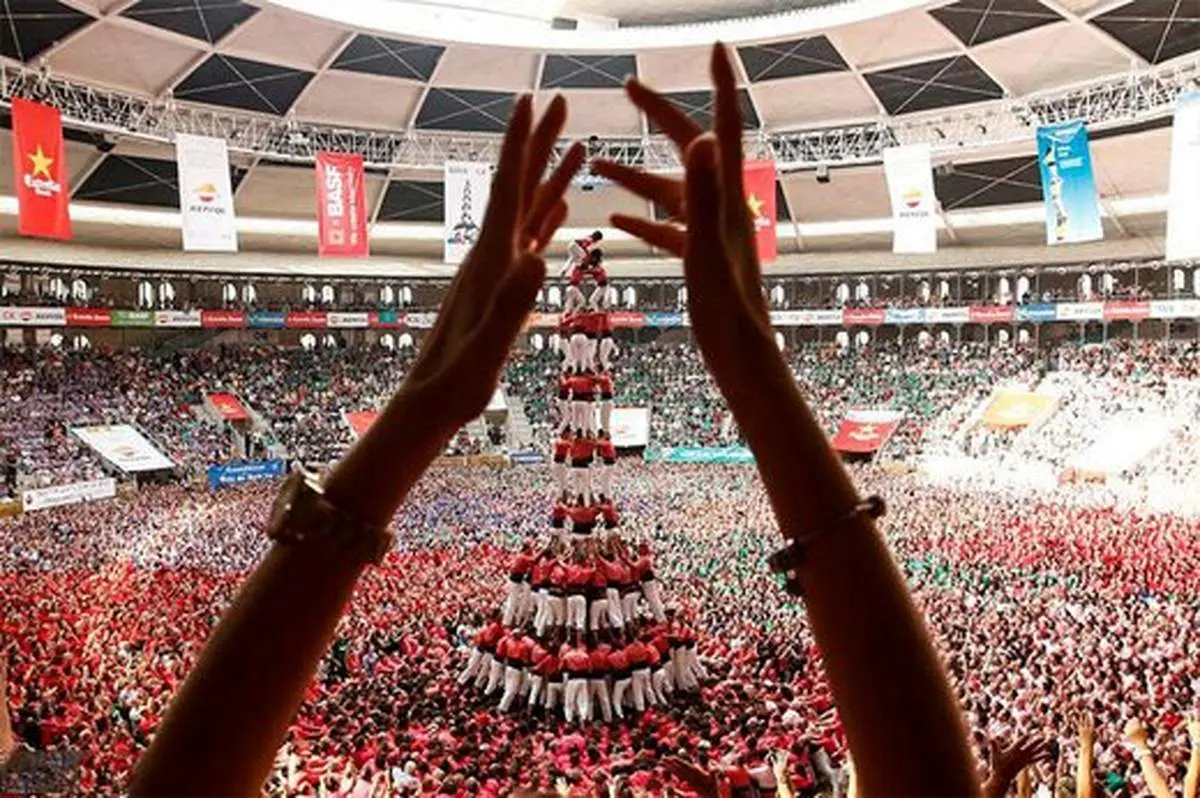 تشکیل برج انسانی در شهر تاراگونای اسپانیا + فیلم