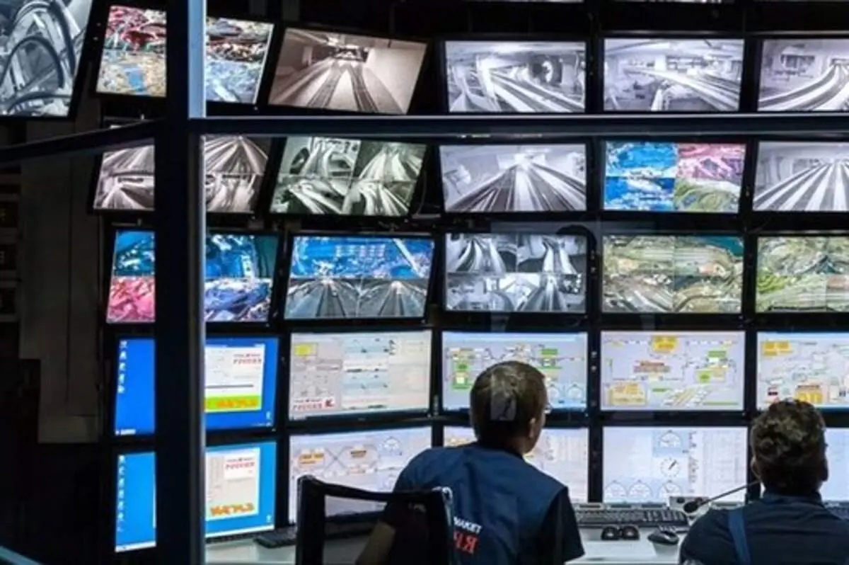 مرکز هوشمند مانیتورینگ نیروهای یگان ویژه در عملیات‌های مختلف+ فیلم