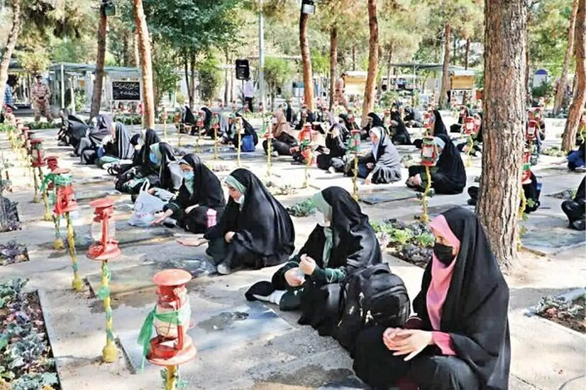 پاسخ زاکانی به حواشی اردوی «بهشت‌گردی»