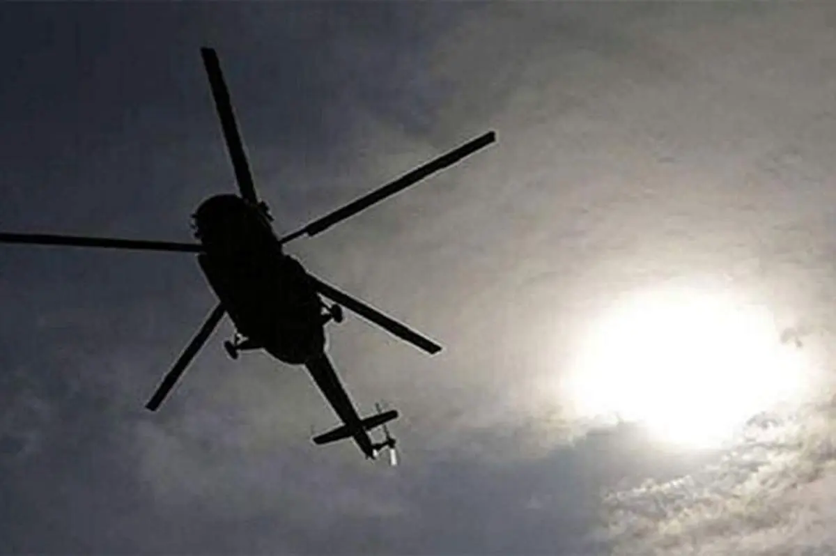 لحظاتی وحشتناک از آویزان شدن مردم به یک بالگرد در حال پرواز + فیلم