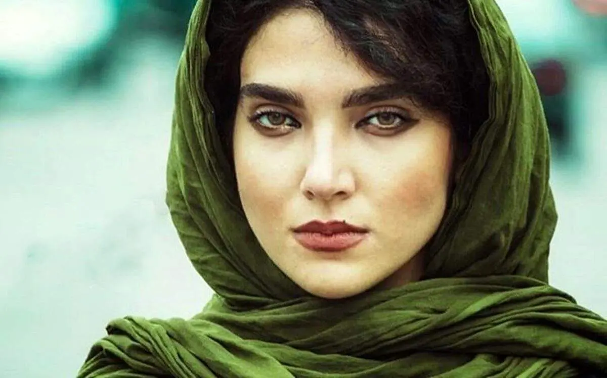 ژست فوق العاده زیبا و دیدنی از سارا رسول زاده با چشمانی جادویی!+ عکس
