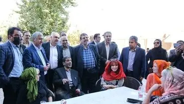 حجاب زنان گردشگر خارجی در مواجهه با ضرغامی + عکس
