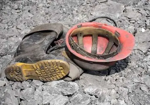 مرگ بیش از 70 نفر در پی ریزش معدن طلا