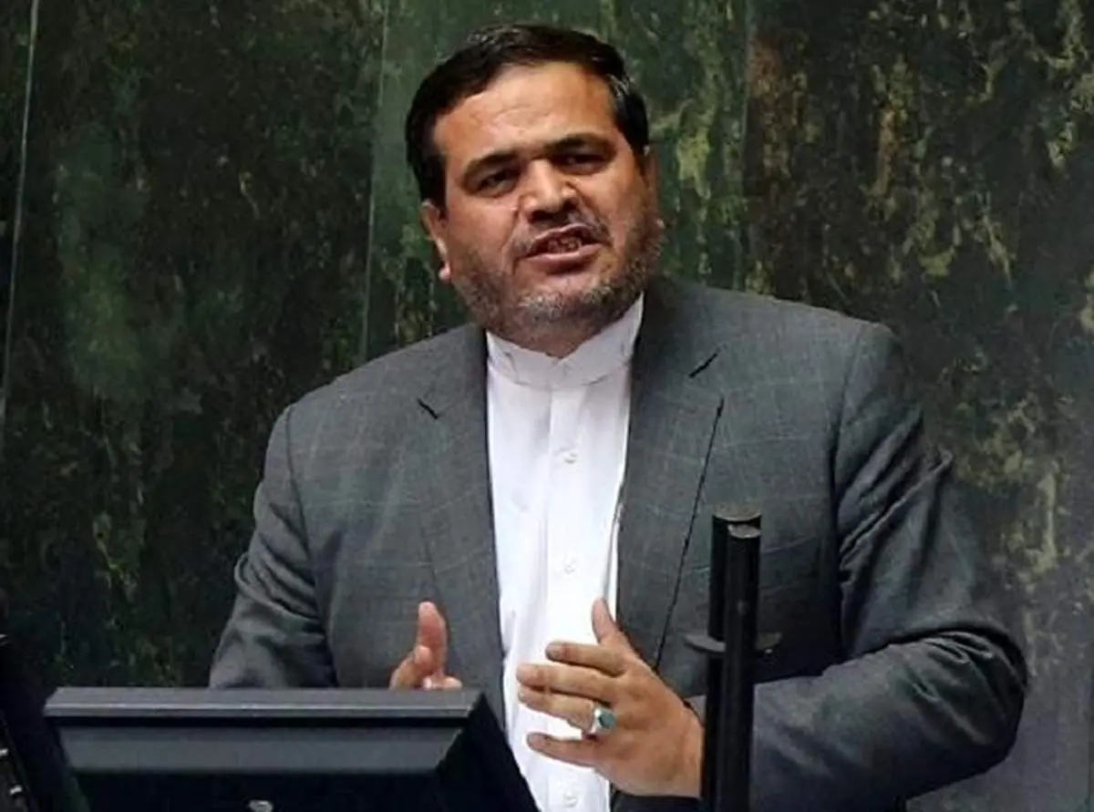 عنابستانی، نماینده مجلس: اگر رئیسی درخواست برگزاری رفراندوم بدهد، ما در مجلس استقبال می‌کنیم / موافقم که طلسم را بشکنیم و در یک مسئله مهم رفراندوم برگزار کنیم