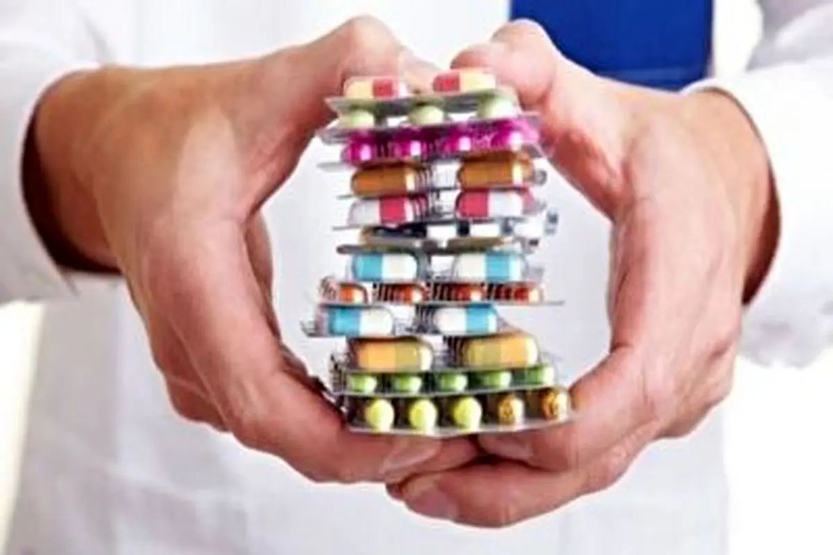 وضعیت عجیب توزیع دارو در داروخانه‌ ها!+ فیلم
