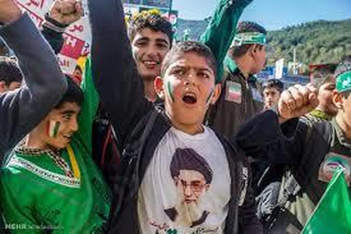 حرکت خلاقانه کودکان تهرانی علیه شعارنویسی در ناآرامی‌های اخیر + فیلم