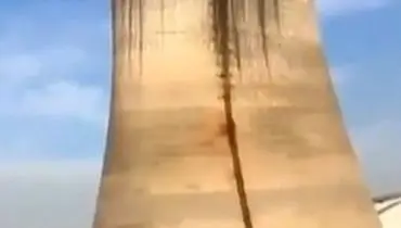 لحظه هیجان‌انگیز تخریب یک نیروگاه+ فیلم