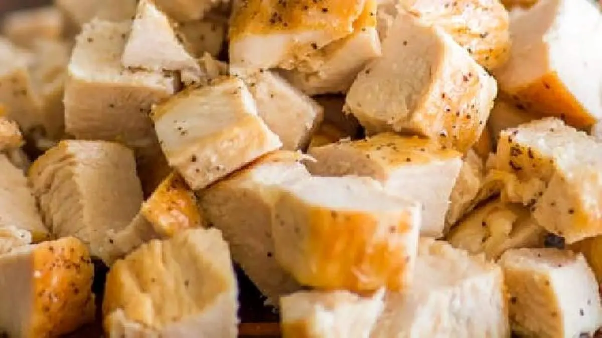 روش پخت خوراک مرغ با خرما + فیلم