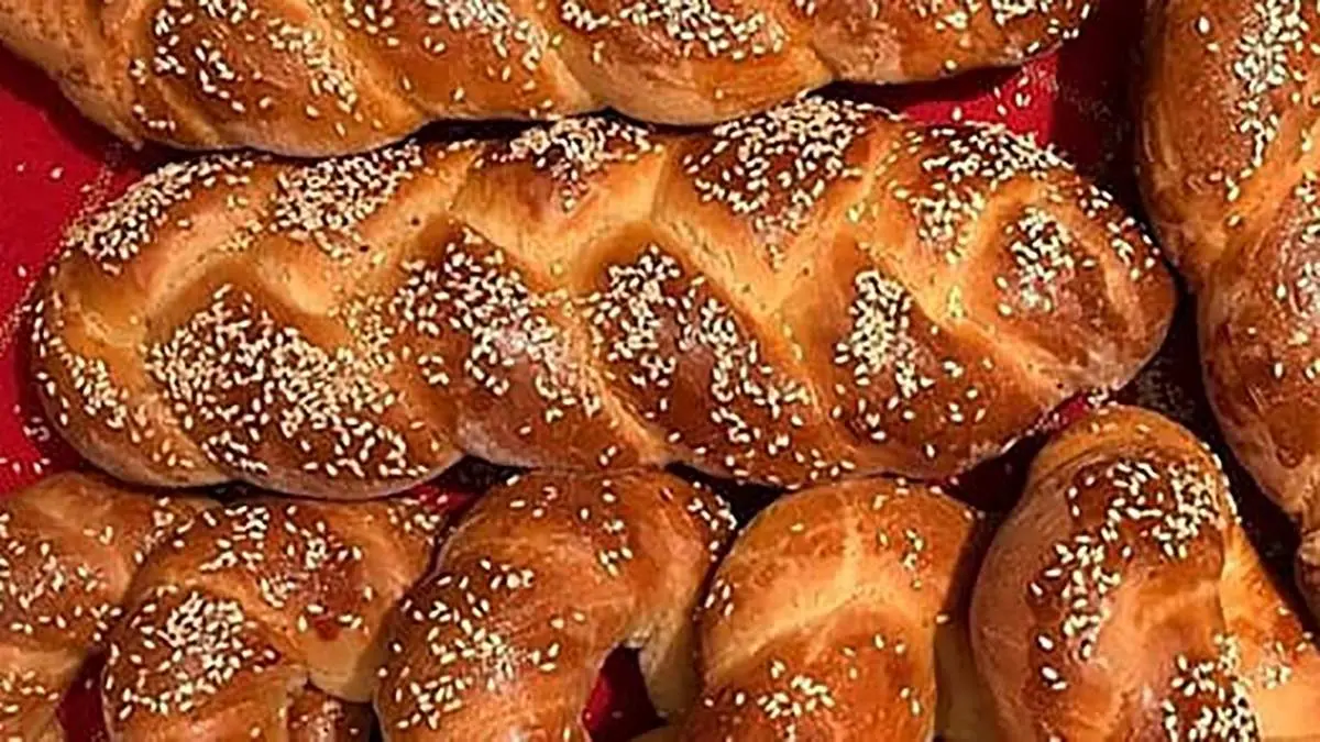 نان شیرین با پنیر طعم دار + فیلم