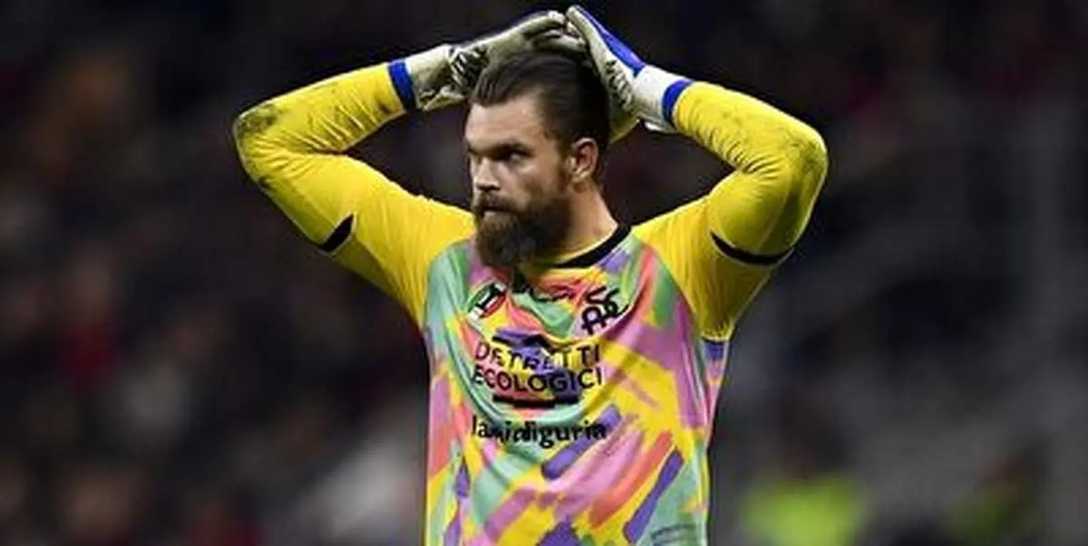 مصدومیت شدید دروازه بان لهستان+ فیلم