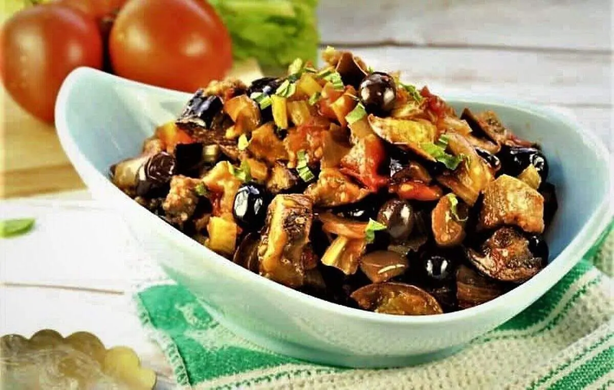 طرز تهیه خوارک بادمجان و قارچ ؛ ویژه گیاه‌ خواران