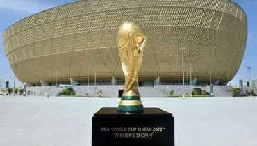 هواداران جام جهانی به احترام اذان سکوت می‌کنند