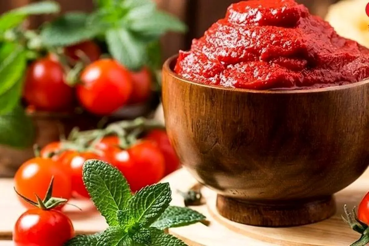 بهترین روش برای نگهداری رب گوجه فرنگی برای زمان طولانی