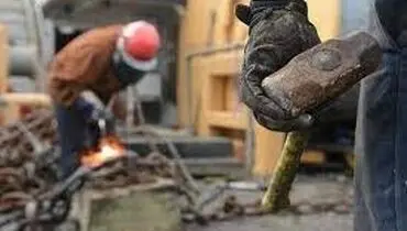 سقوط وحشتناک یک کارگر از ارتفاع به علت بی‌ احتیاطی!+ فیلم