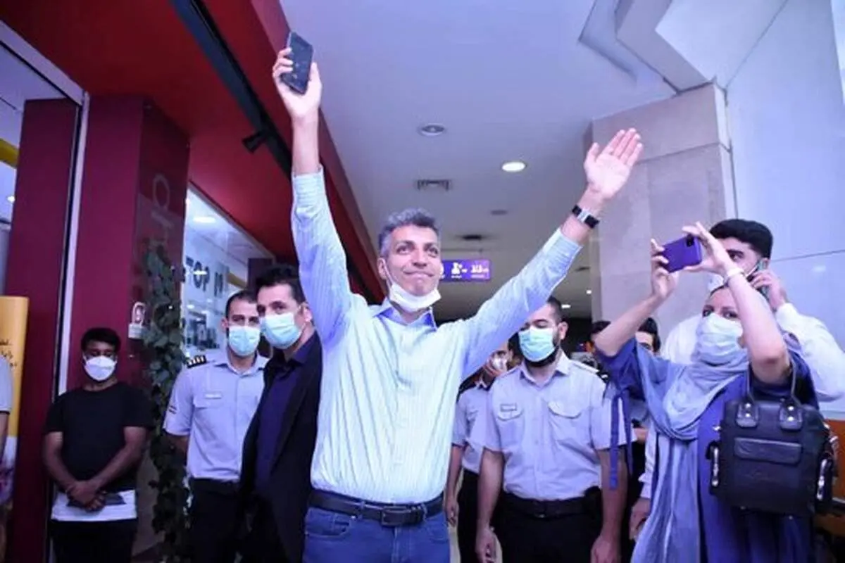 عادل فردوسی‌پور گزارش بازی های جام جهانی را نپذیرفت