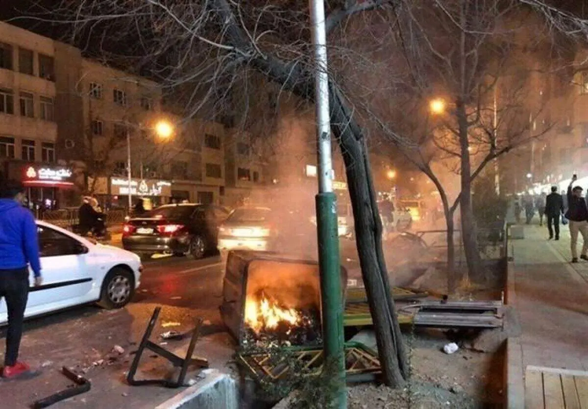 قوه قضائیه: "اغتشاشگر خیابان ستارخان تهران" به اعدام محکوم شد