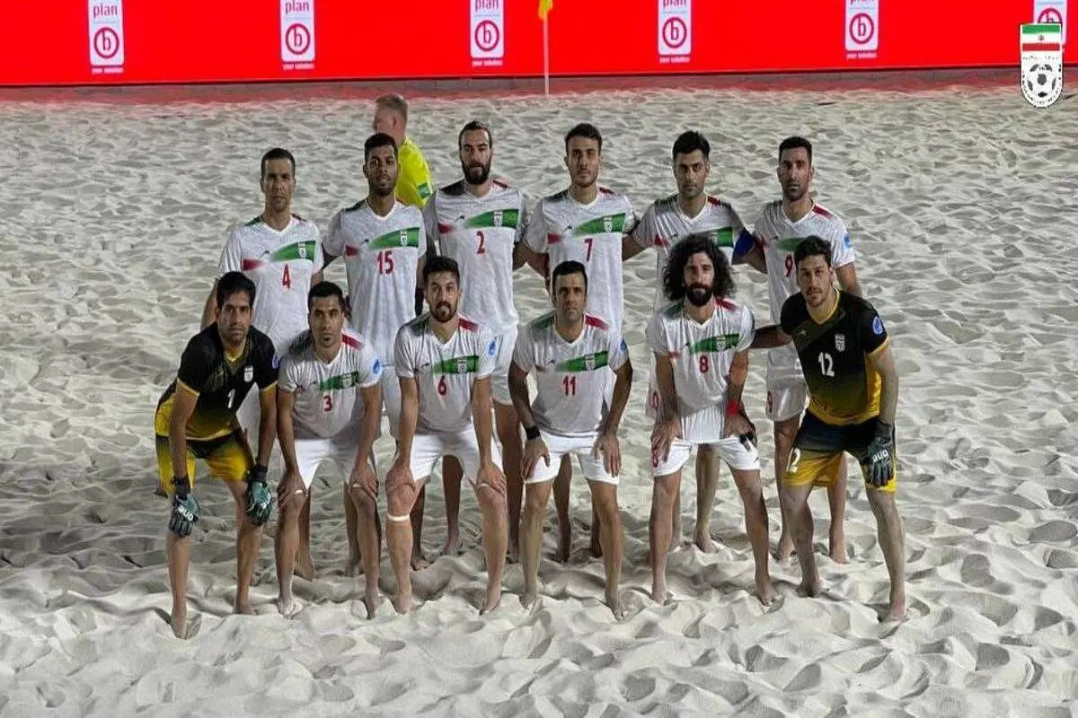 پیروزی مقتدرانه و پرگل تیم ملی فوتبال ساحلی مقابل پاراگوئه در گام اول+ فیلم