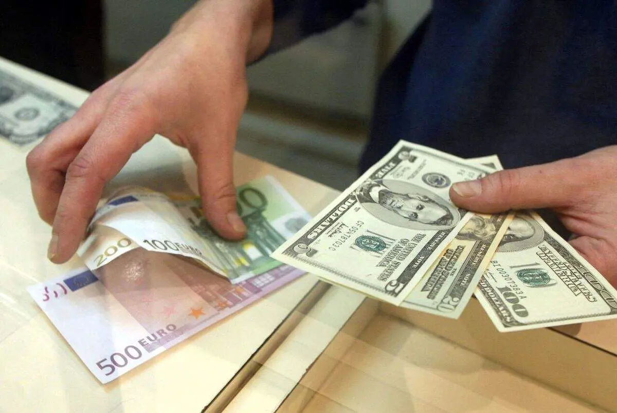 عرضه ارز در سامانه نیما بیش از ۵ برابر تقاضا