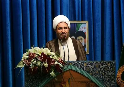 دشمن بر گسل‌های قومی، مذهبی، سیاسی و نسلی طمع دارد

