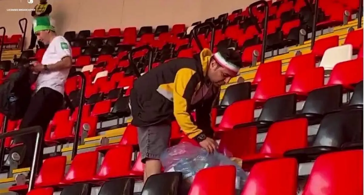 اقدام تحسین برانگیز تماشاگران ایرانی در پایان دیدار با ولز + فیلم