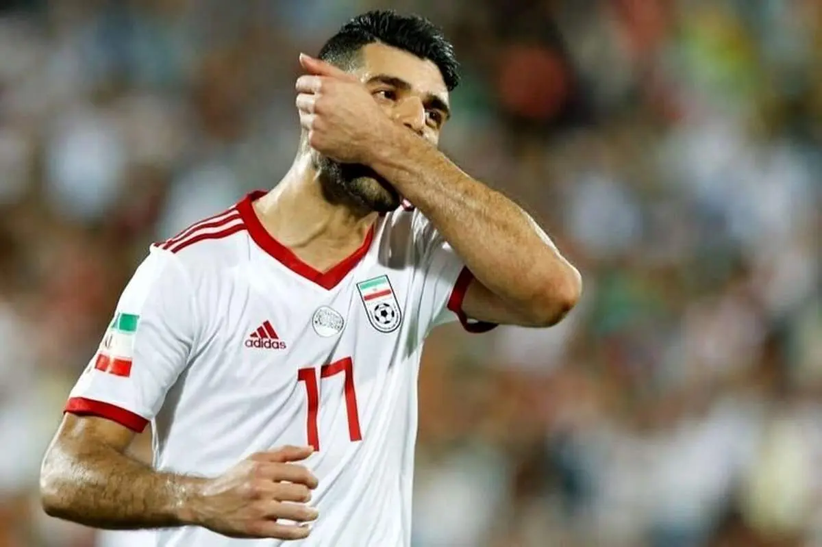 دیدار احساسی یک هوادار معلول با مهدی طارمی + فیلم