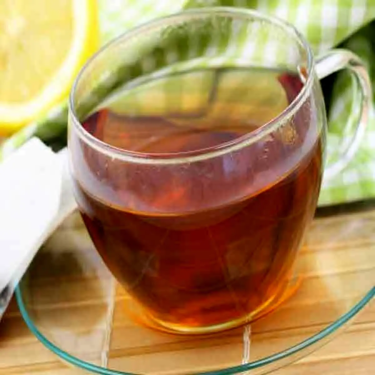 کاربرد بی نظیر چای مانده در خانه داری و تمیزکاری