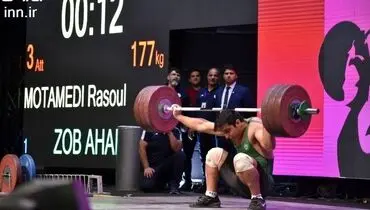 دستِ قهرمان جهان زیر تیغ جراحان