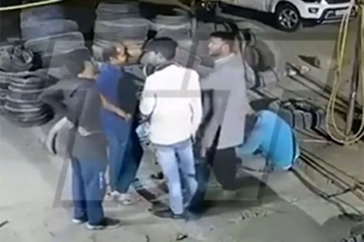 ویدیویی دلخراش از لحظه سقوط دسته جمعی چند جوان در چاه! + فیلم