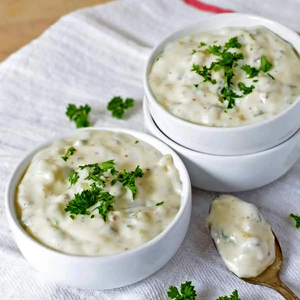 طرز تهیه سس تارتار خانگی برای جوجه چینی