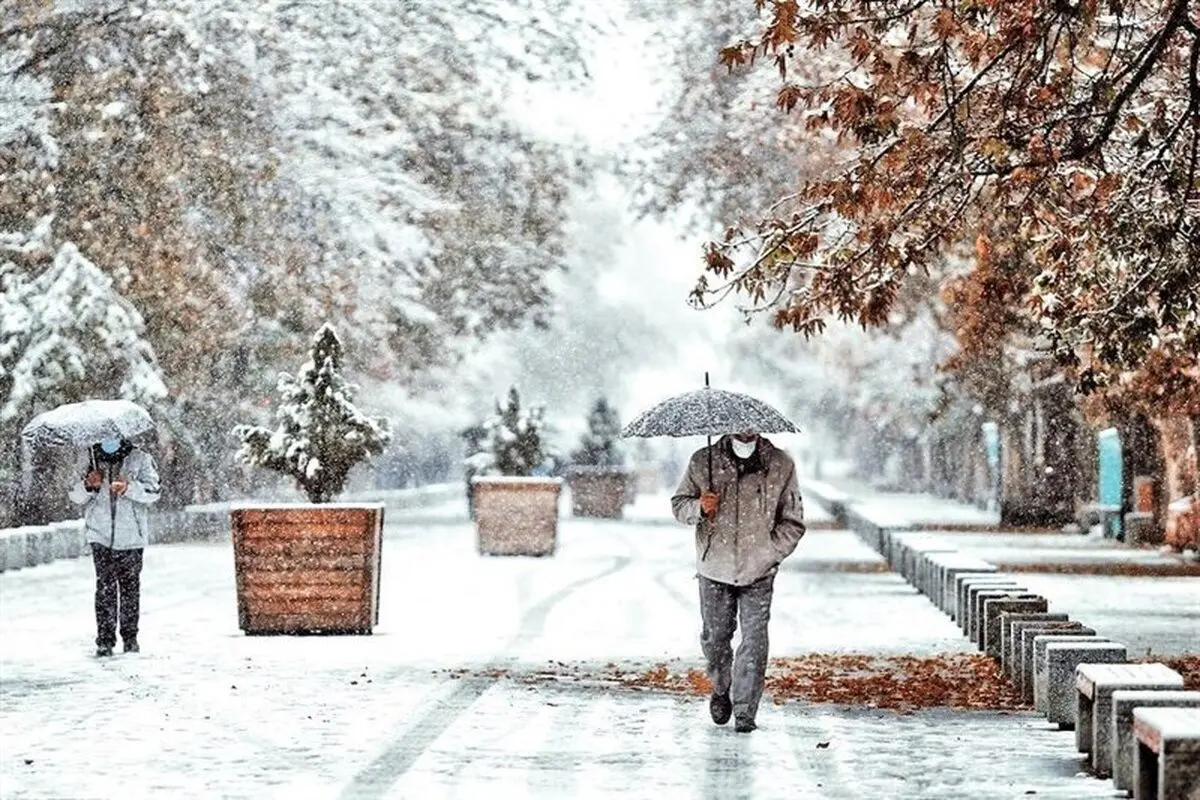 هواشناسی ایران ۱۴۰۱/۰۹/۱۱؛ بارش باران و برف طی روزهای آتی در برخی مناطق کشور