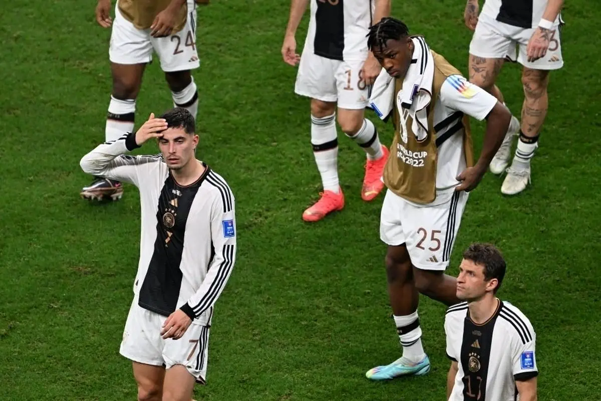 واکنش تمسخرآمیز به حذف یک تیم از جام جهانی + عکس