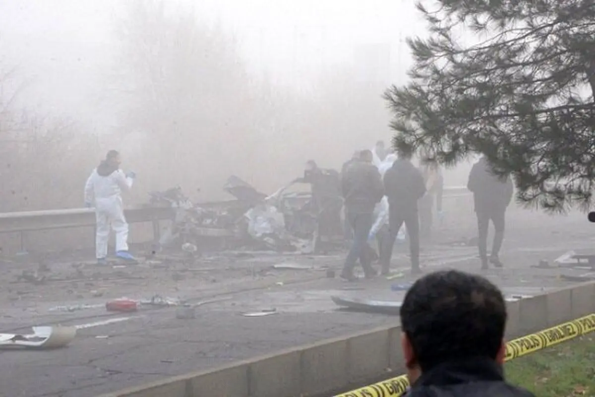 انفجار خودرو بمبگذاری شده در مسیر نیروهای ضدشورش ترکیه + فیلم