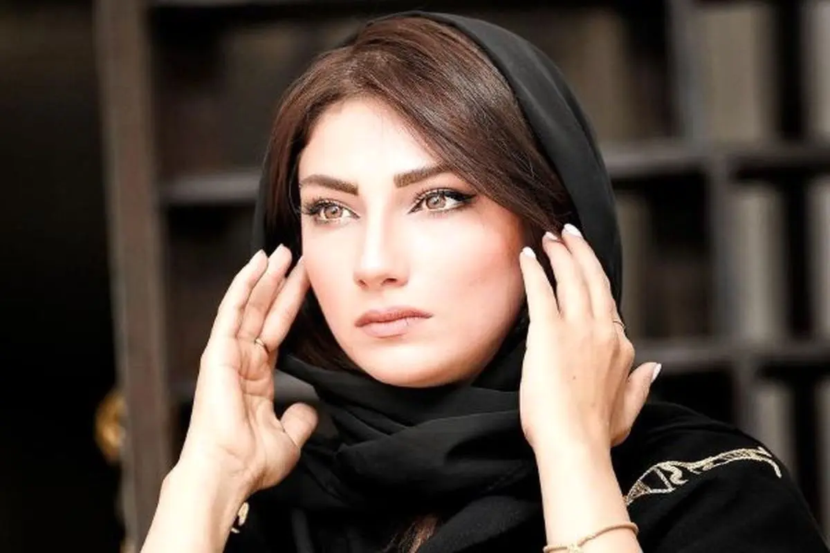 شوخی زشت و زننده مجری با خانم بازیگر+فیلم