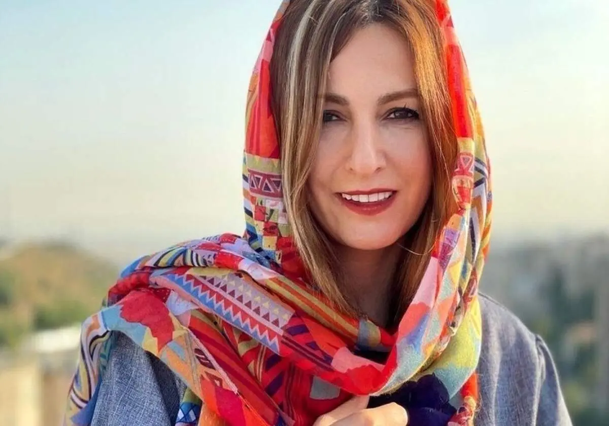 سلفی شاد شقایق دهقان در کنار پسر موفرفریش!+ عکس
