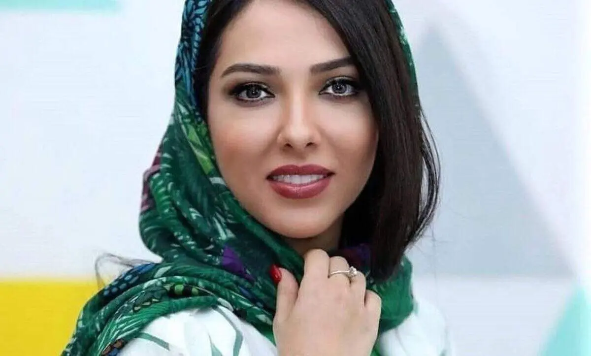 لیلا اوتادی کنار خواهر زیبایش+ عکس