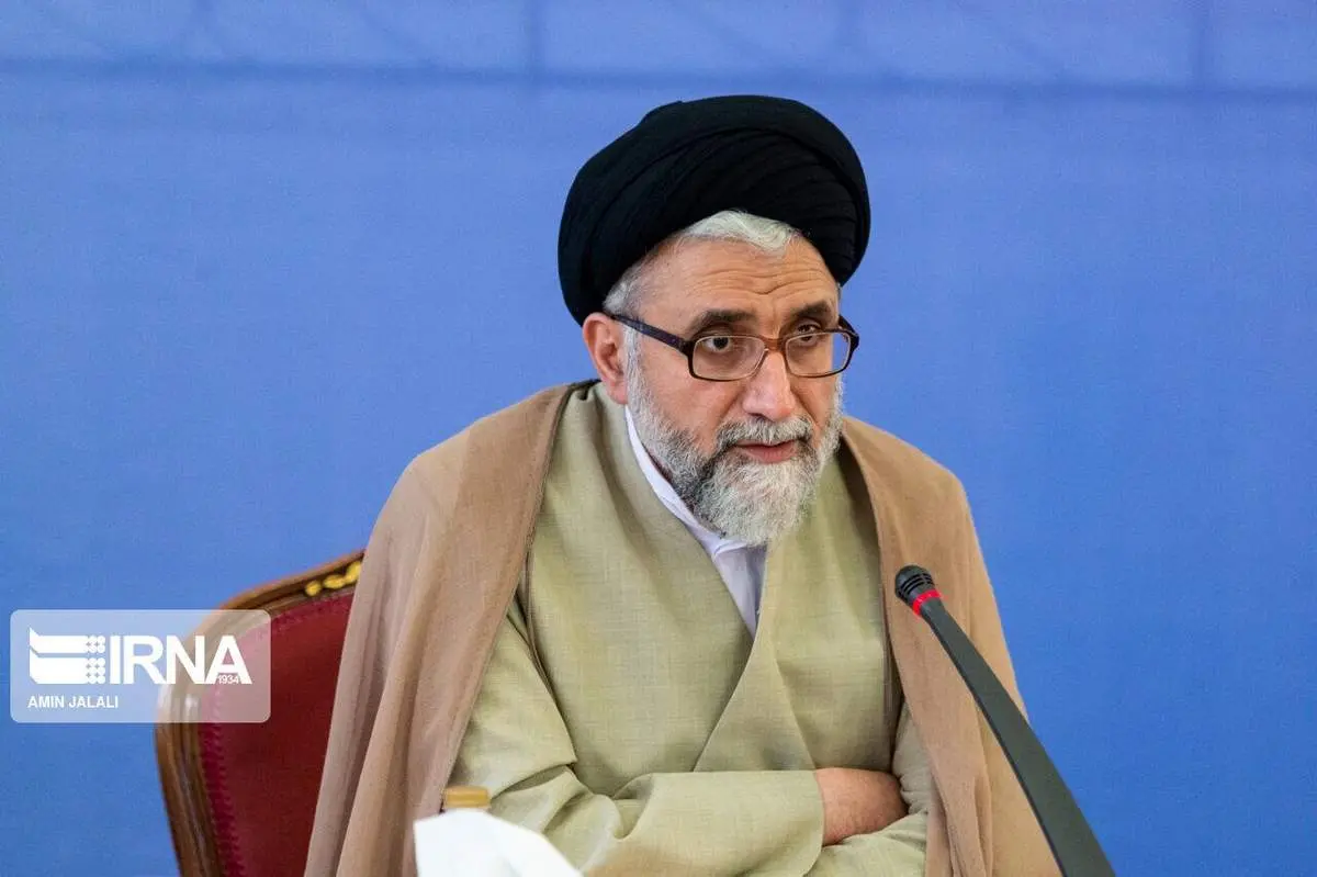 وزیر اطلاعات: رئیس جمهور فرانسه را یک منبع آلوده سازمان سیا هدایت میکند