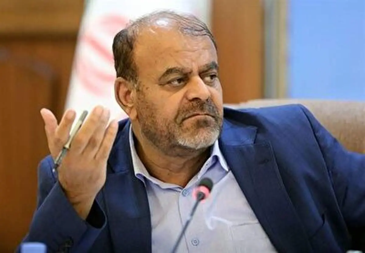 خاطره شنیدنی رستم قاسمی از فحش خواهر و مادر راننده تاکسی به او!+ فیلم