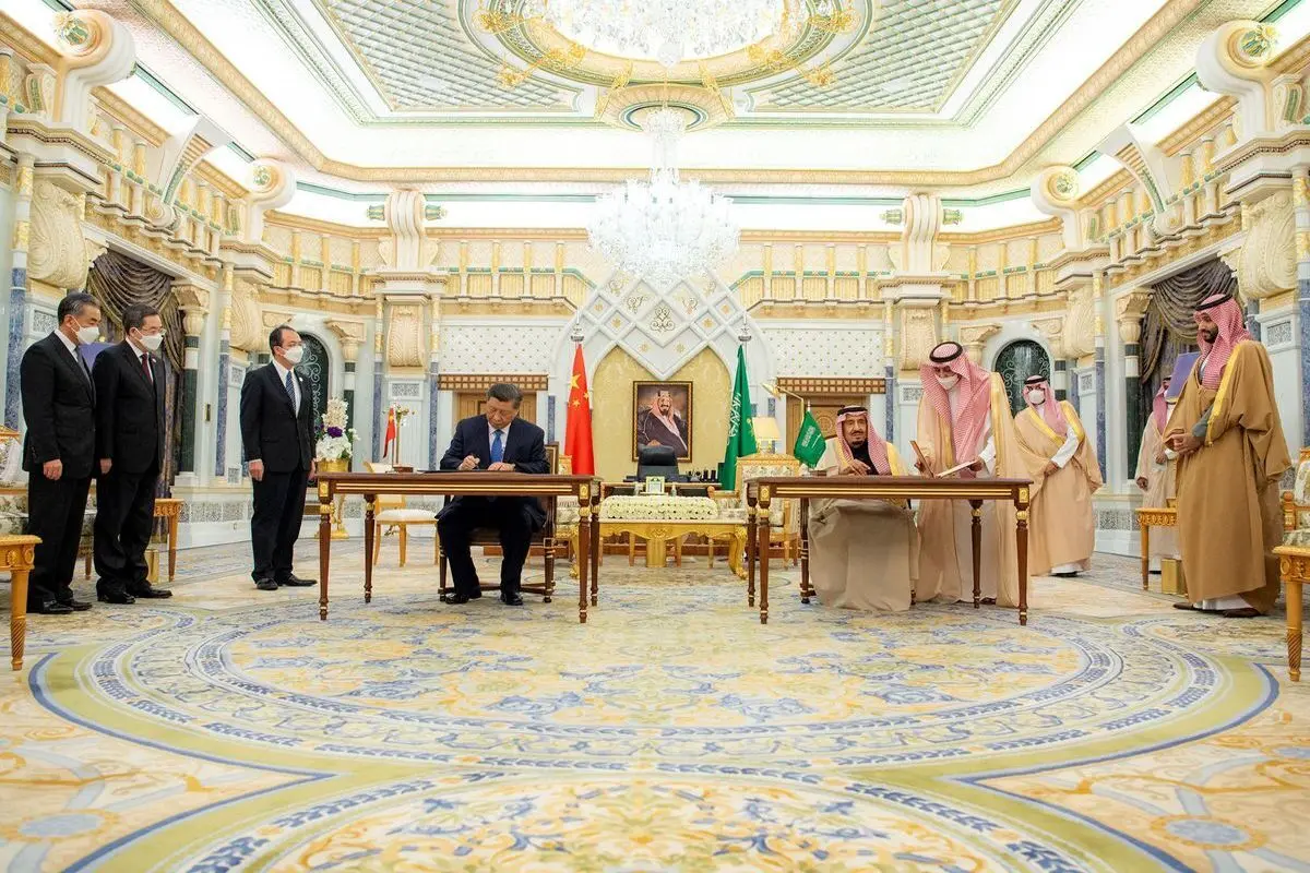 حضور جدی تر چین در معادلات خلیج فارس/ عربستان، آمریکا را پس زد