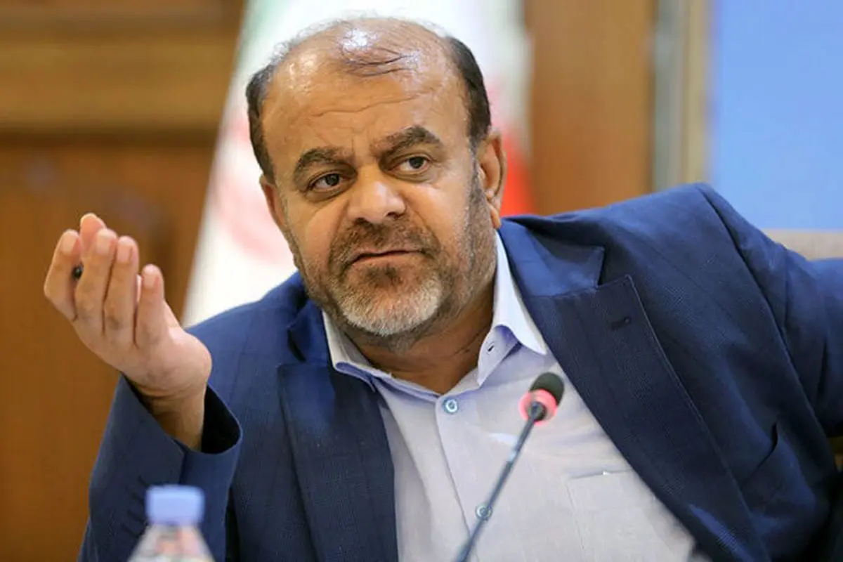خاطره مرحوم رستم قاسمی از برخورد سردار سلیمانی با زن بیحجاب+ فیلم