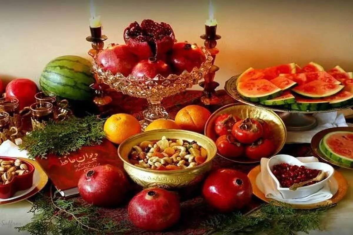 ایده هایی جذاب برای تزیین میز شب یلدا