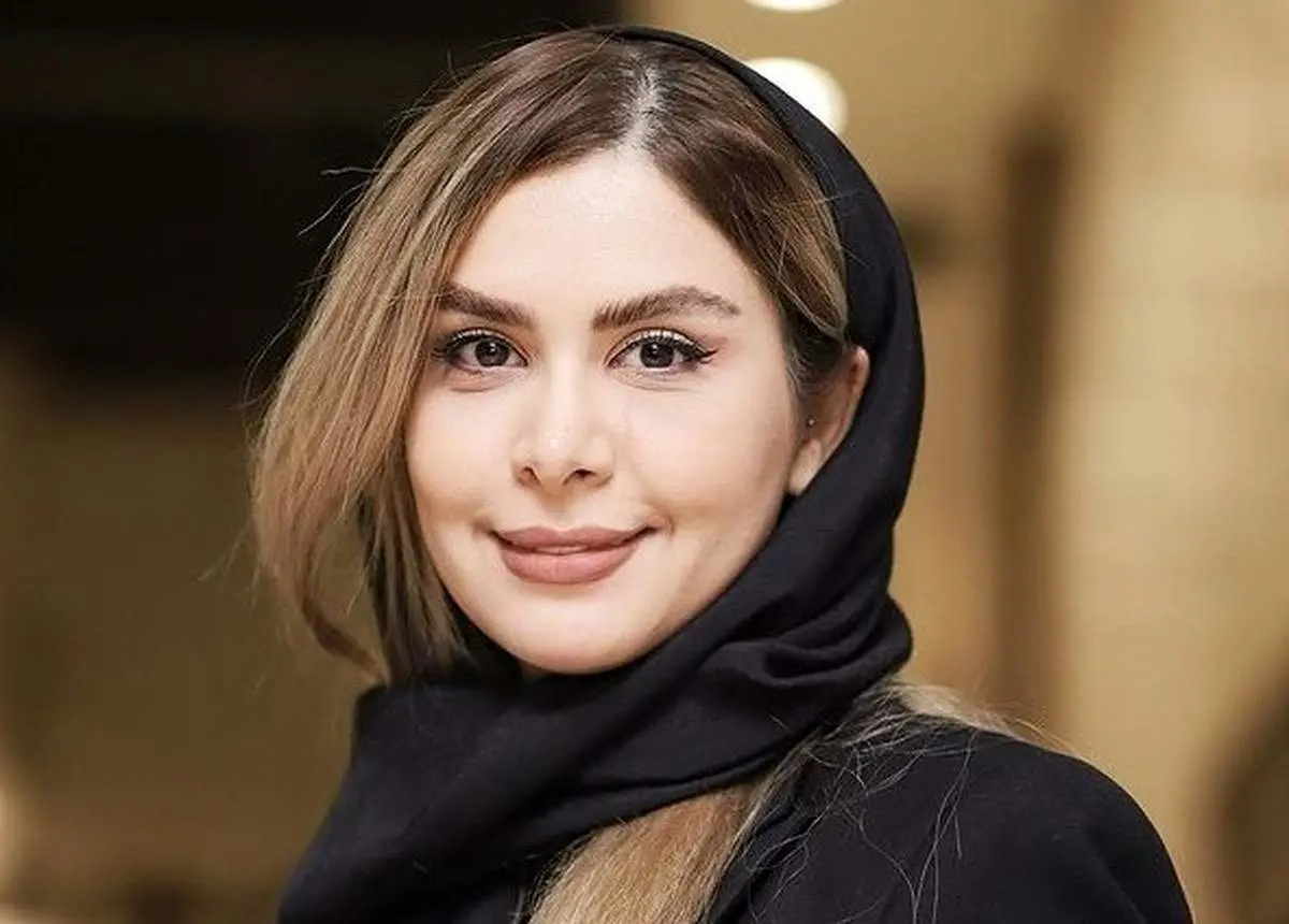 خانم مجری معروف با این تیپ فضای مجازی را تکان داد!+ عکس