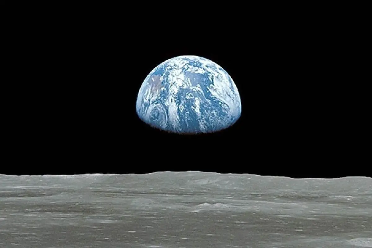 طلوع زیبای زمین از پشت ماه+ فیلم