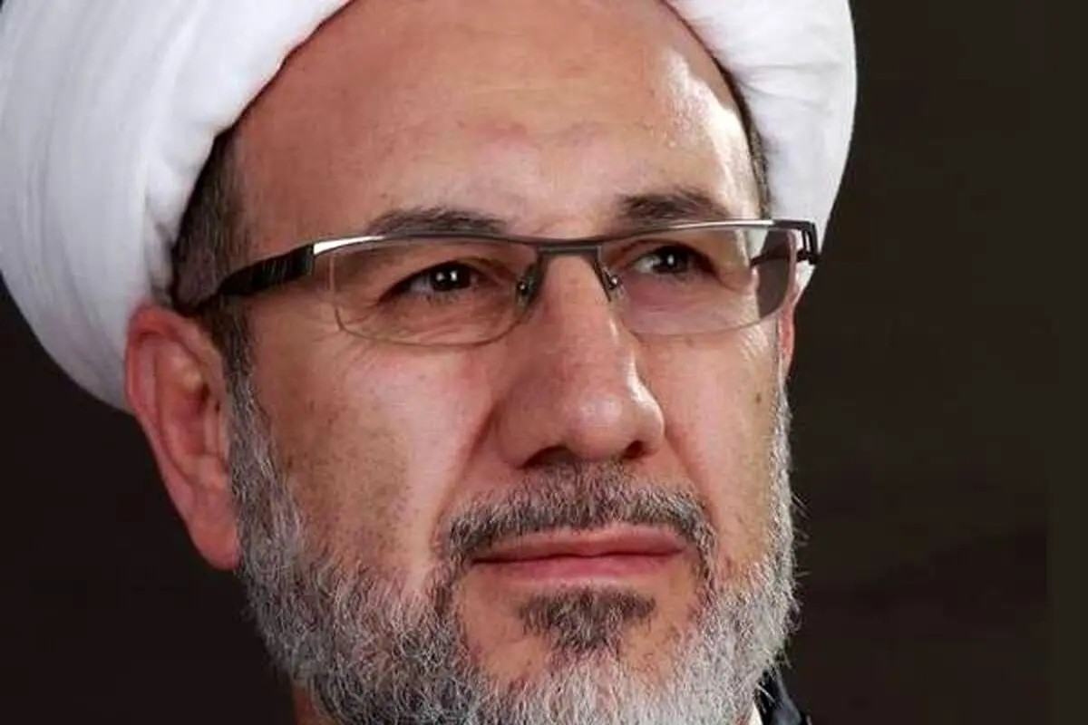 درخواست مناظره روحانی با رئیسی + عکس
