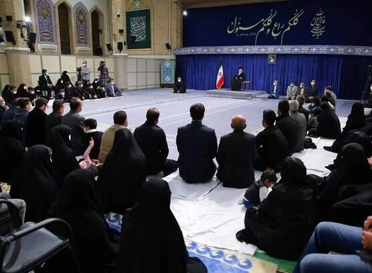 روایتی از دیدار ۱۰۰ دقیقهای خانواده شهدای شاهچراغ با رهبر انقلاب