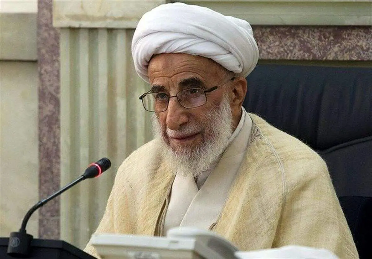 عکس متفاوت و تازه از آیت الله جنتی+ببینید